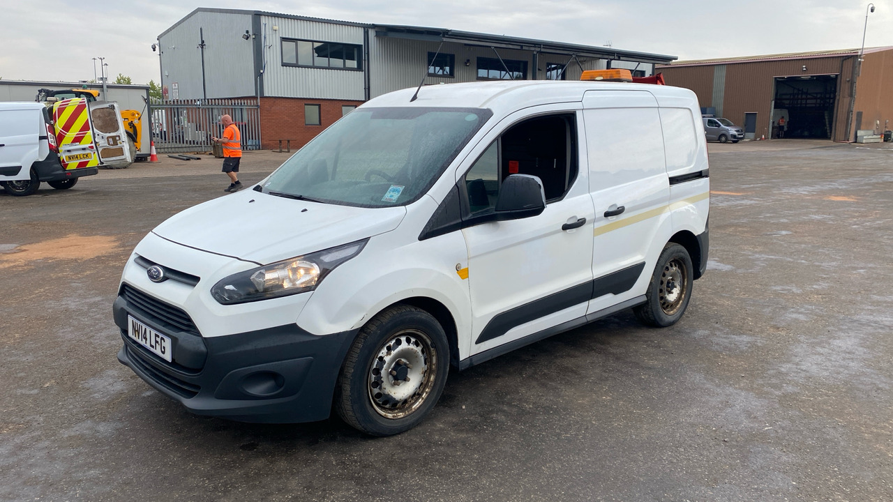 FORD TRANSIT CONNECT 220 1.6 TDCi 75PS - Мало комбе: слика 2 FORD TRANSIT CONNECT 220 1.6 TDCi 75PS - Мало комбе: слика 2