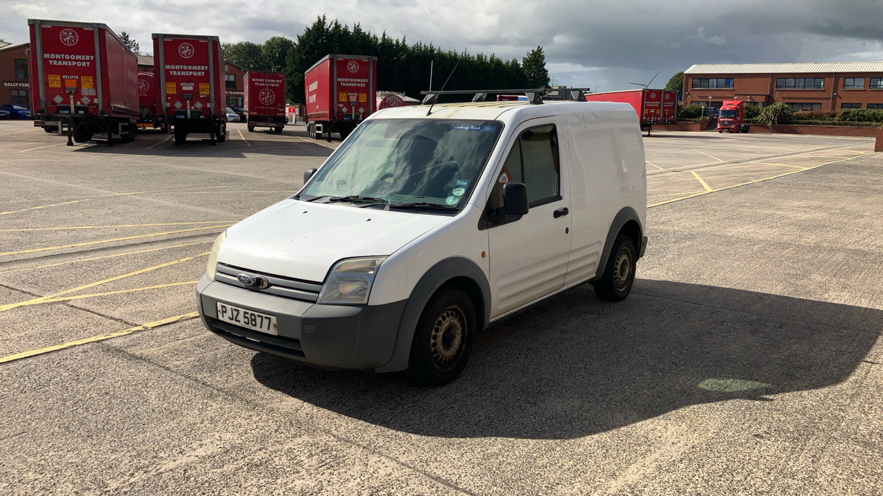 FORD TRANSIT CONNECT T200 1.8 TDCI 75PS - Мало комбе: слика 2 FORD TRANSIT CONNECT T200 1.8 TDCI 75PS - Мало комбе: слика 2