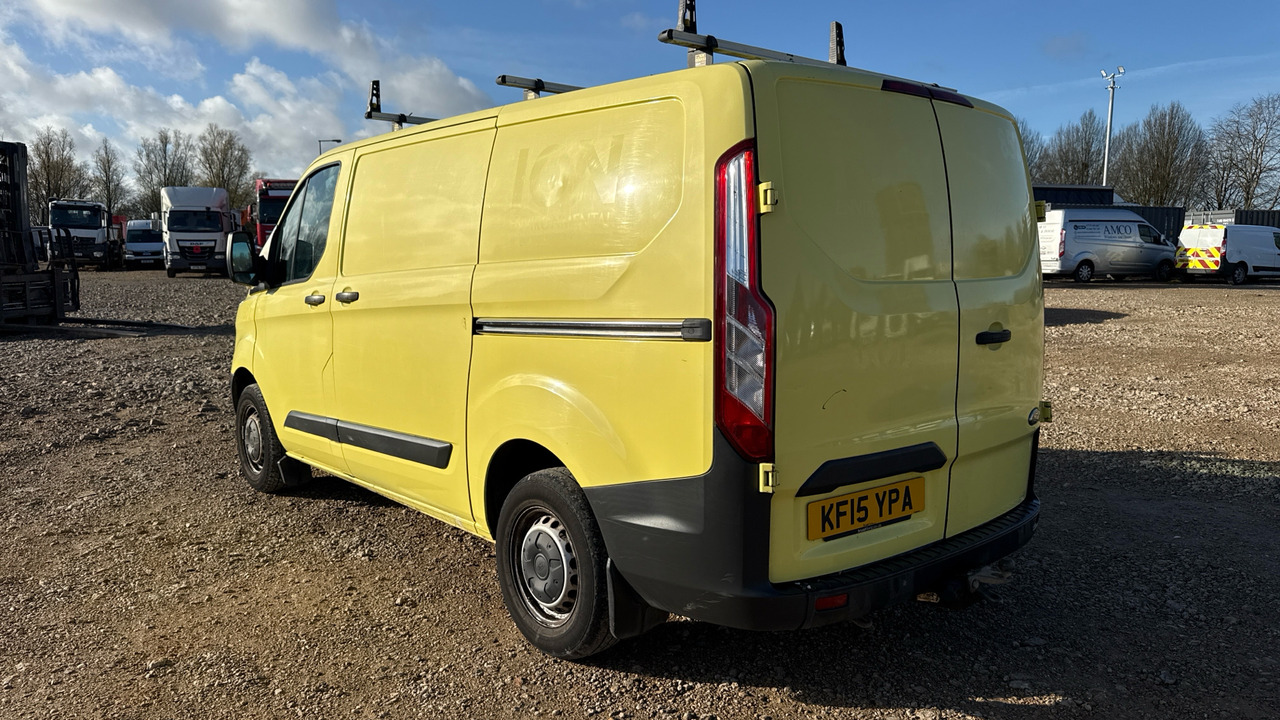 FORD TRANSIT CUSTOM 290 2.2 TDCI 125PS - Мало комбе: слика 3 FORD TRANSIT CUSTOM 290 2.2 TDCI 125PS - Мало комбе: слика 3