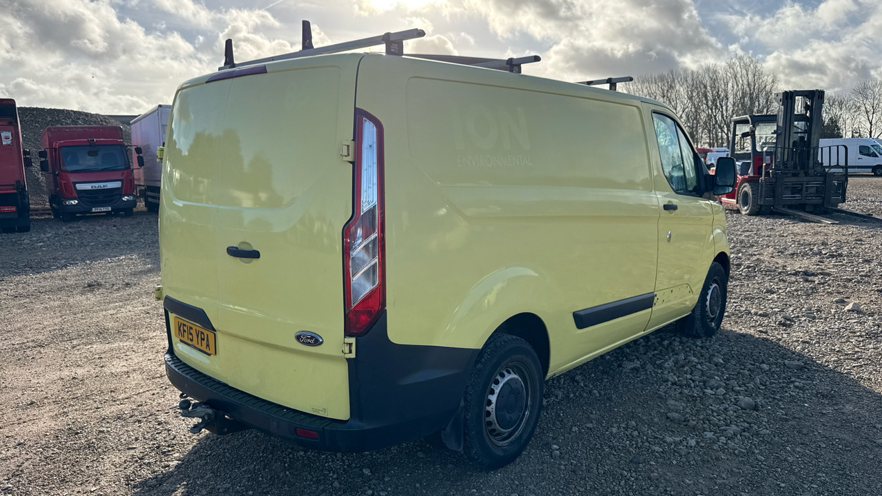 FORD TRANSIT CUSTOM 290 2.2 TDCI 125PS - Мало комбе: слика 4 FORD TRANSIT CUSTOM 290 2.2 TDCI 125PS - Мало комбе: слика 4