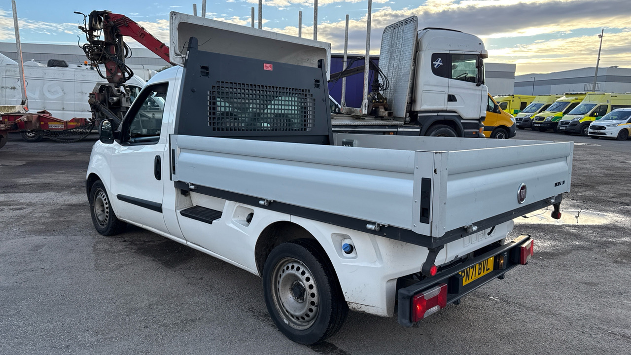 Fiat Doblo Work Up II 1.6 MULTIJET 16V - Комбе со отворен сандак: слика 3 Fiat Doblo Work Up II 1.6 MULTIJET 16V - Комбе со отворен сандак: слика 3