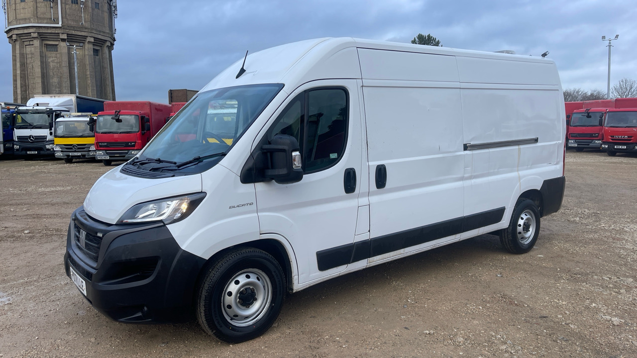 Fiat Ducato 35 MAXI 2.2 MULTI JET 140PS - Товарно комбе: слика 2 Fiat Ducato 35 MAXI 2.2 MULTI JET 140PS - Товарно комбе: слика 2