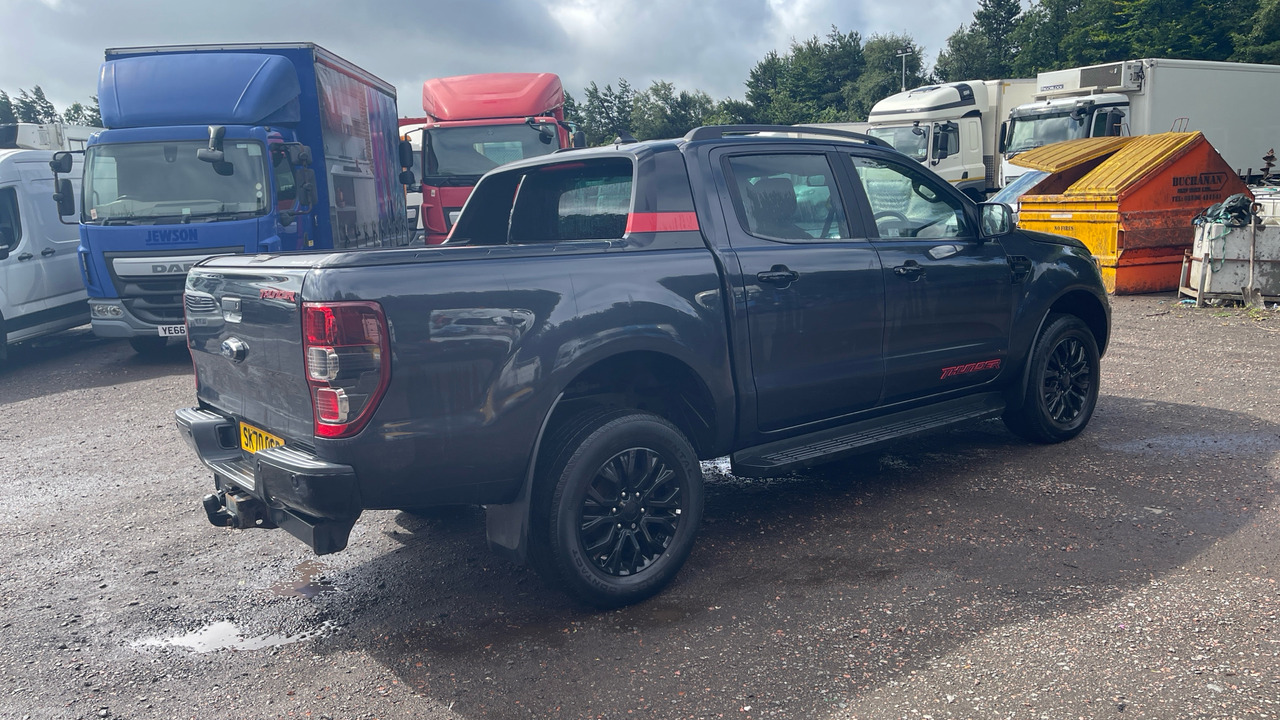 Ford Ranger THUNDER 2.0 ECOBLUE 213PS - Пикап, Комби со двојна кабина: слика 4 Ford Ranger THUNDER 2.0 ECOBLUE 213PS - Пикап, Комби со двојна кабина: слика 4