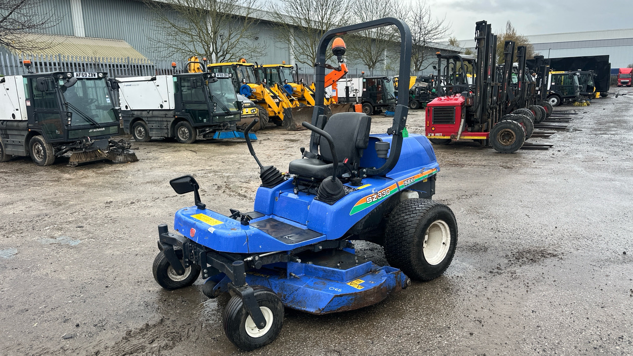 ISEKI SZ330 - Градинарска косилка: слика 2 ISEKI SZ330 - Градинарска косилка: слика 2