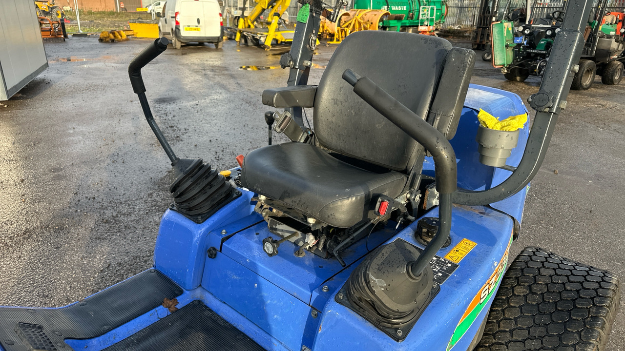 ISEKI SZ330 - Градинарска косилка: слика 5 ISEKI SZ330 - Градинарска косилка: слика 5