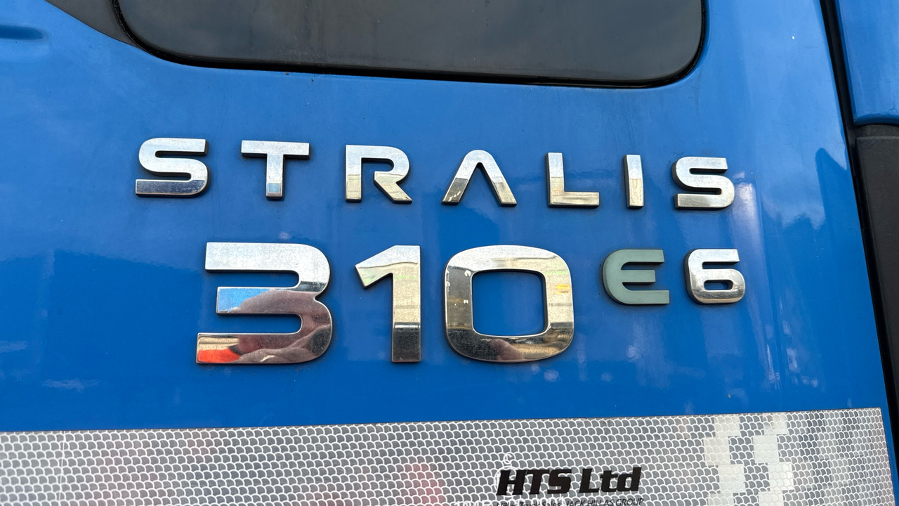 Камион со церада IVECO STRALIS 310: слика 17
