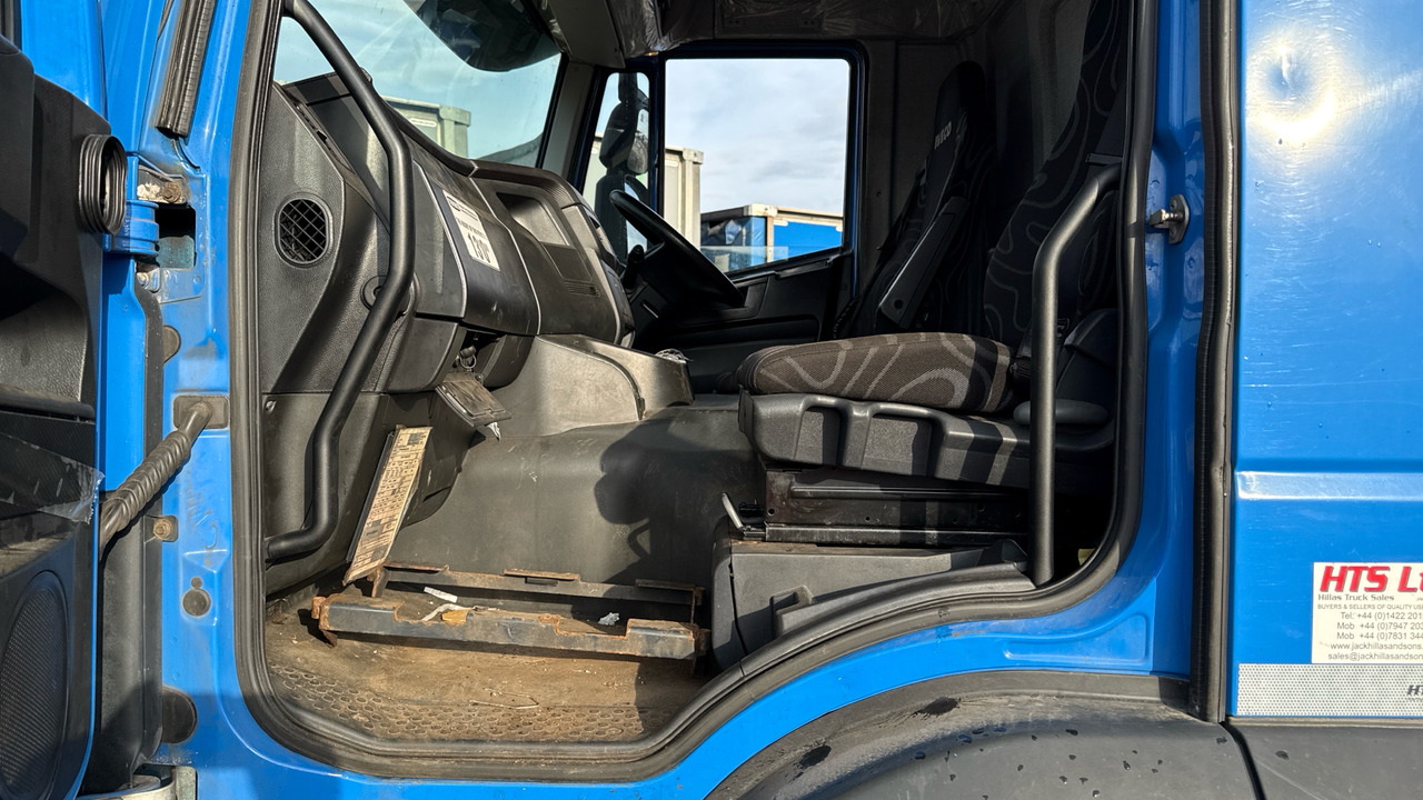 Камион со церада IVECO STRALIS 310: слика 18