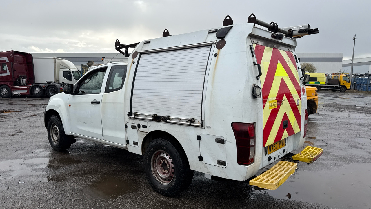 Isuzu D-Max 1.9 - Пикап, Комби со двојна кабина: слика 3 Isuzu D-Max 1.9 - Пикап, Комби со двојна кабина: слика 3