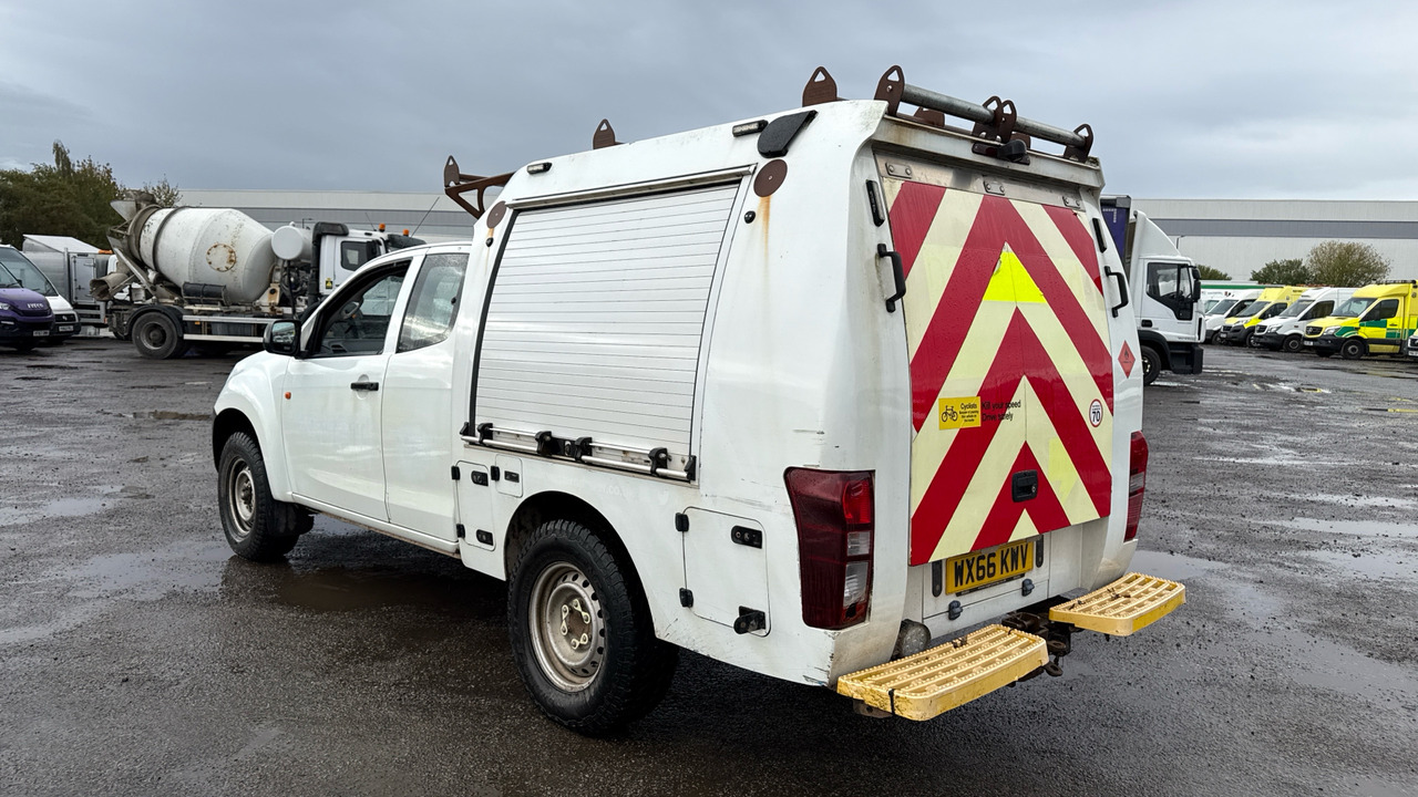 Isuzu D-Max 2.5 TD - Пикап: слика 3 Isuzu D-Max 2.5 TD - Пикап: слика 3