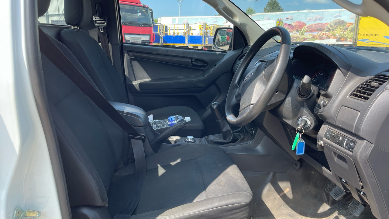 Isuzu D-Max - Камион со подигачка кошница: слика 5 Isuzu D-Max - Камион со подигачка кошница: слика 5