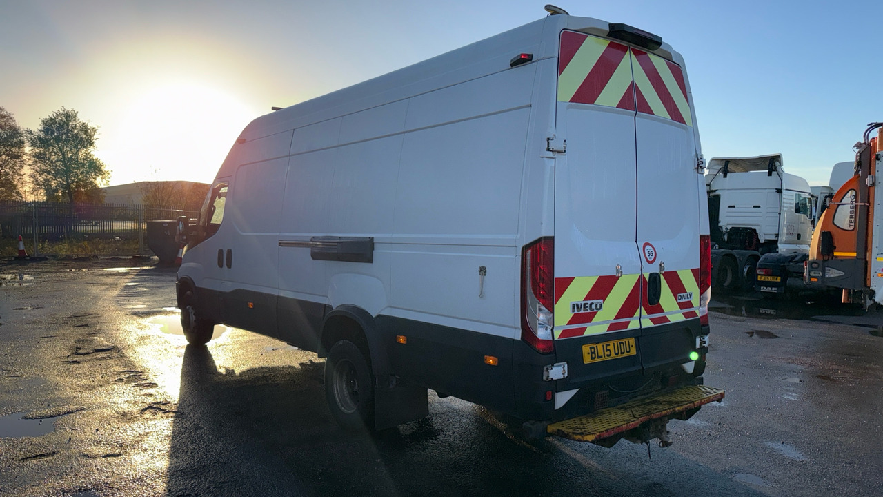 Iveco Daily 70C17 - Товарно комбе: слика 3 Iveco Daily 70C17 - Товарно комбе: слика 3