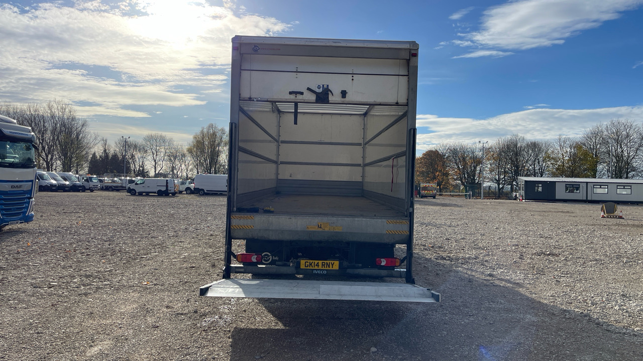 Камион сандучар Iveco Eurocargo 180E25: слика 10