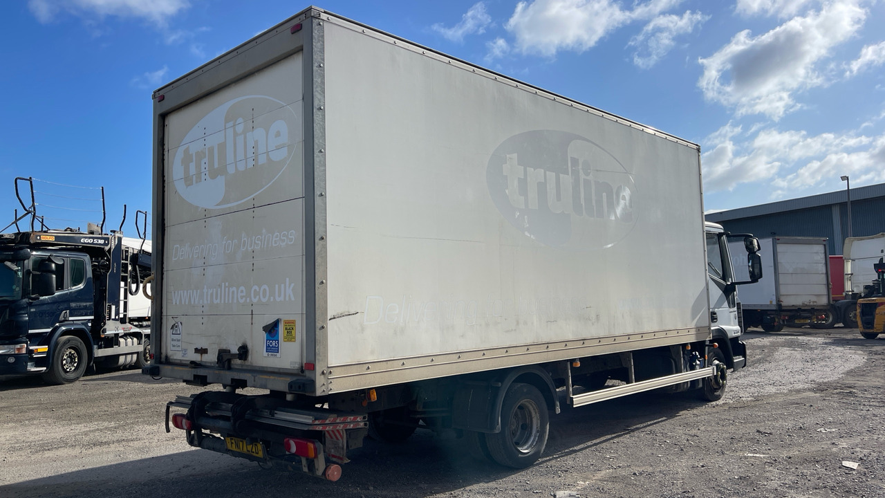 Iveco Eurocargo 75-160 - Камион сандучар: слика 5 Iveco Eurocargo 75-160 - Камион сандучар: слика 5