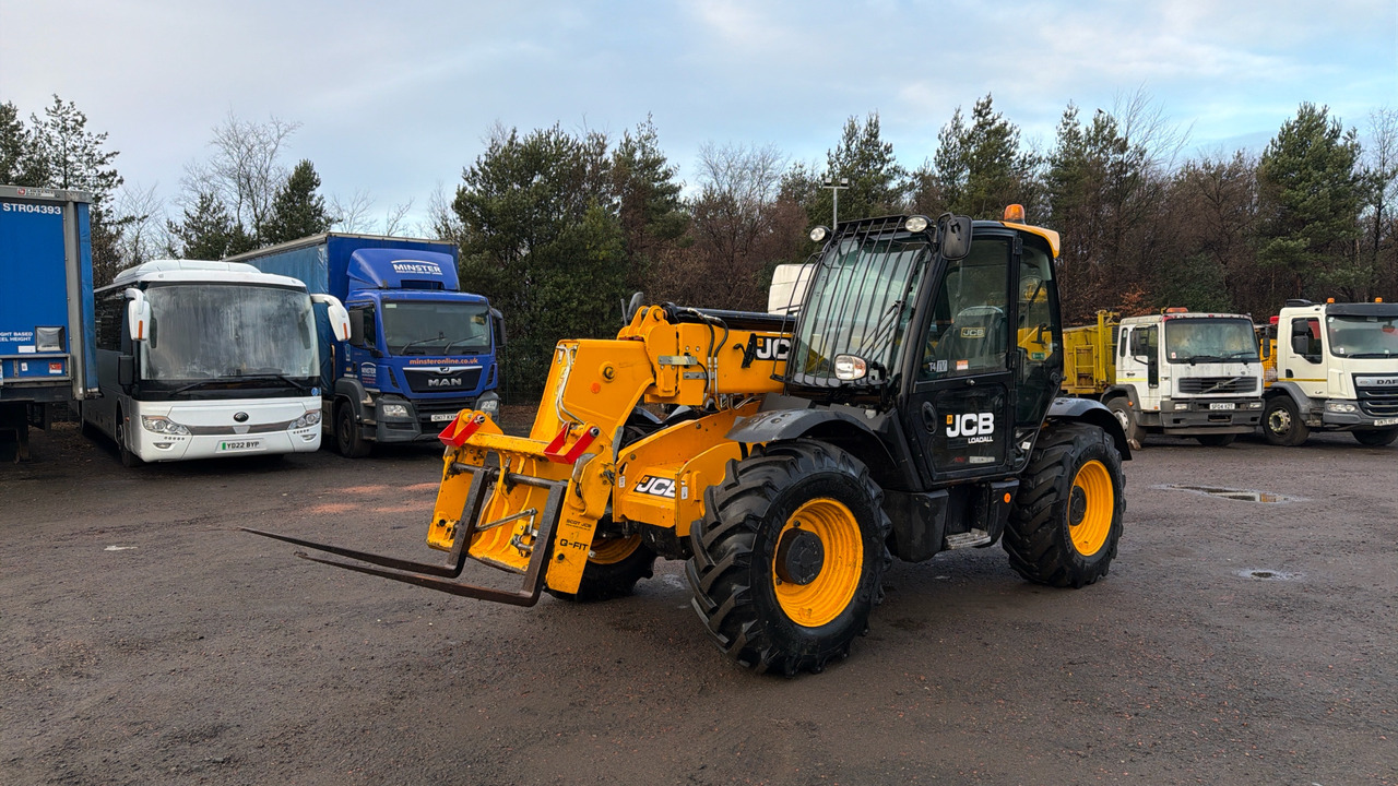 JCB LOADALL 535-95 - Телескопски ракувач: слика 2 JCB LOADALL 535-95 - Телескопски ракувач: слика 2