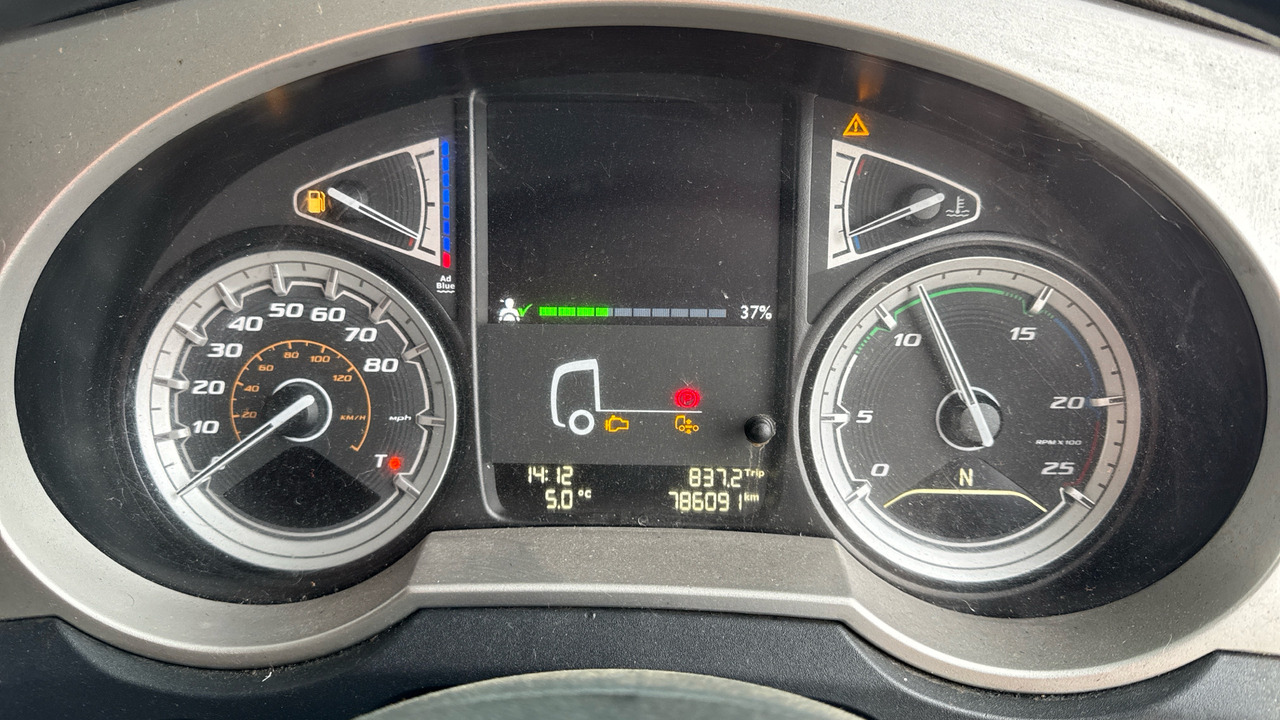 Камион влекач DAF XF 480: слика 6