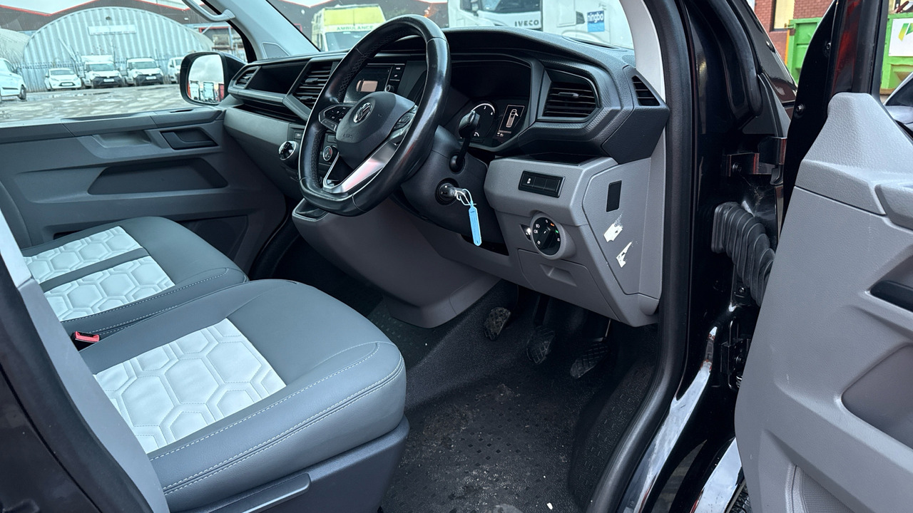 VOLKSWAGEN TRANSPORTER T28 2.0 TDI 110PS HIGHLINE CAMPER VAN - Кампер: слика 5 VOLKSWAGEN TRANSPORTER T28 2.0 TDI 110PS HIGHLINE CAMPER VAN - Кампер: слика 5