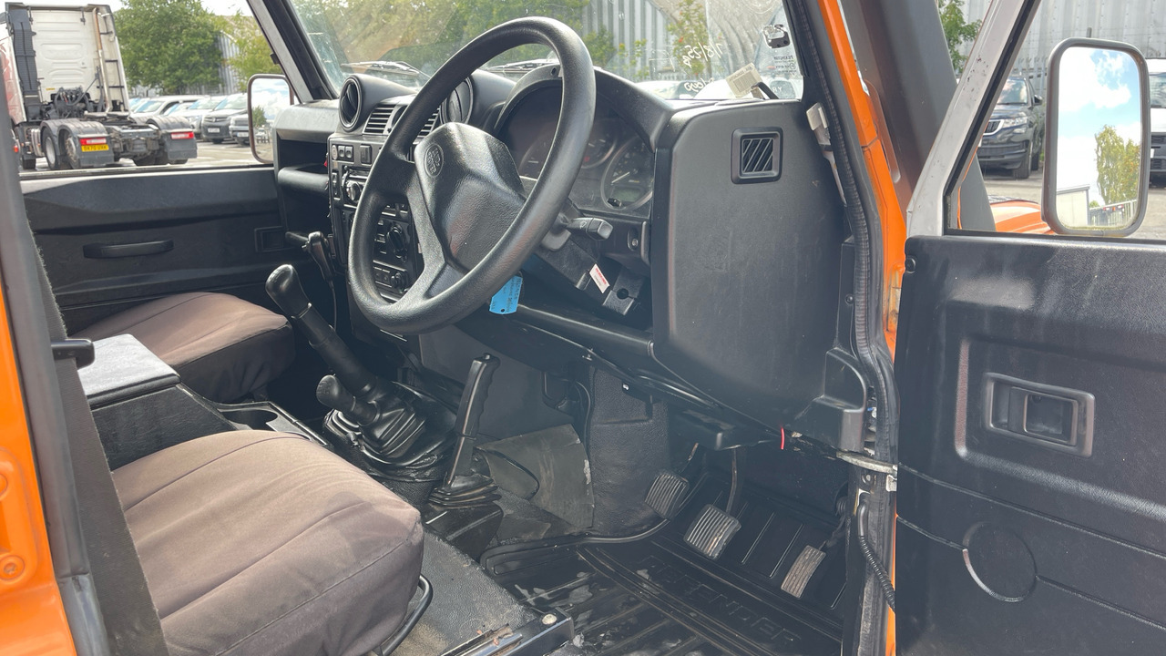 LAND ROVER DEFENDER 110 TDCi - SUV: слика 5 LAND ROVER DEFENDER 110 TDCi - SUV: слика 5