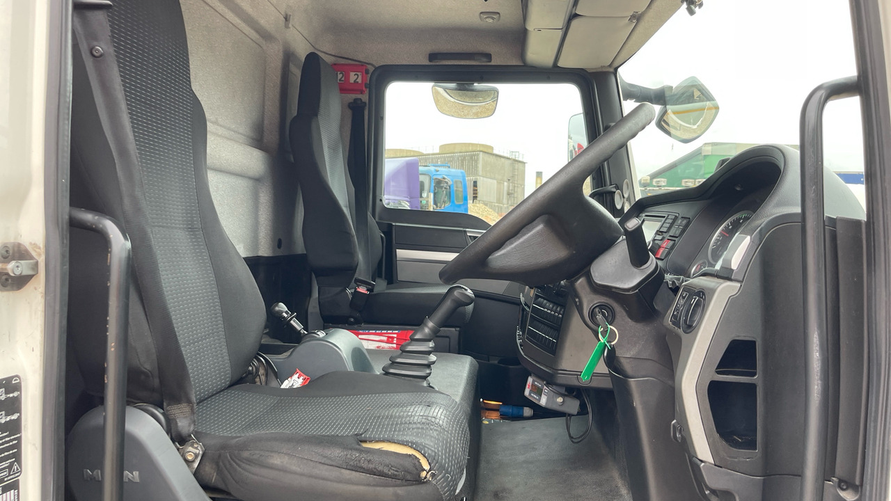 MAN TGL 7.150 - Камион сандучар: слика 5 MAN TGL 7.150 - Камион сандучар: слика 5