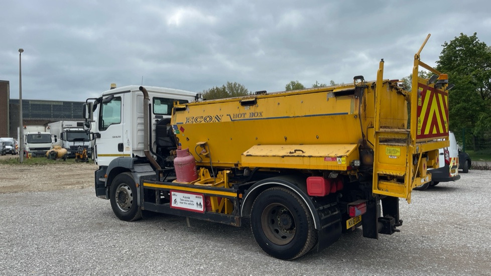 MAN TGM 18.250 - Машина за асфалт: слика 3 MAN TGM 18.250 - Машина за асфалт: слика 3