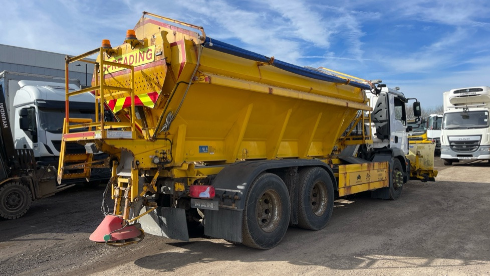 MAN TGM 26.340 EURO 6 - Машина за чистење снег: слика 4 MAN TGM 26.340 EURO 6 - Машина за чистење снег: слика 4