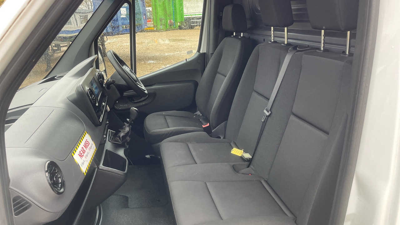 Товарно комбе MERCEDES-BENZ SPRINTER 314 CDI: слика 9