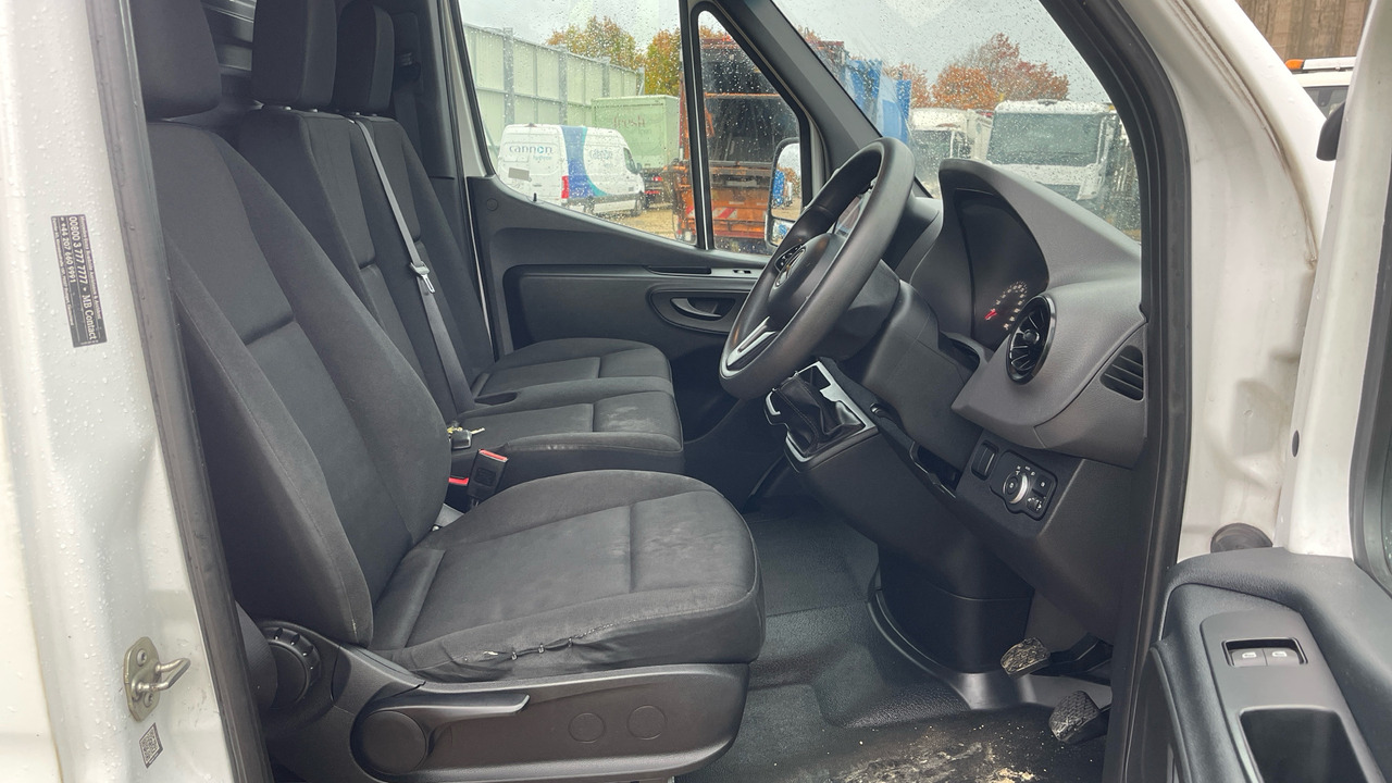 MERCEDES-BENZ SPRINTER 314 CDI - Товарно комбе: слика 5 MERCEDES-BENZ SPRINTER 314 CDI - Товарно комбе: слика 5