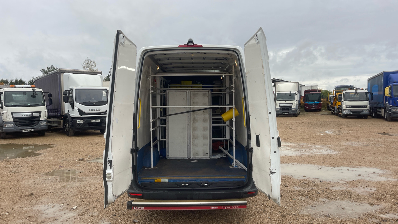 Товарно комбе MERCEDES-BENZ SPRINTER 314 CDI: слика 10