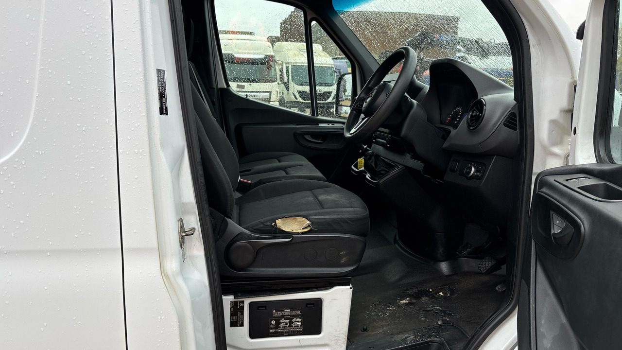 MERCEDES-BENZ SPRINTER 314 CDI - Товарно комбе: слика 5 MERCEDES-BENZ SPRINTER 314 CDI - Товарно комбе: слика 5