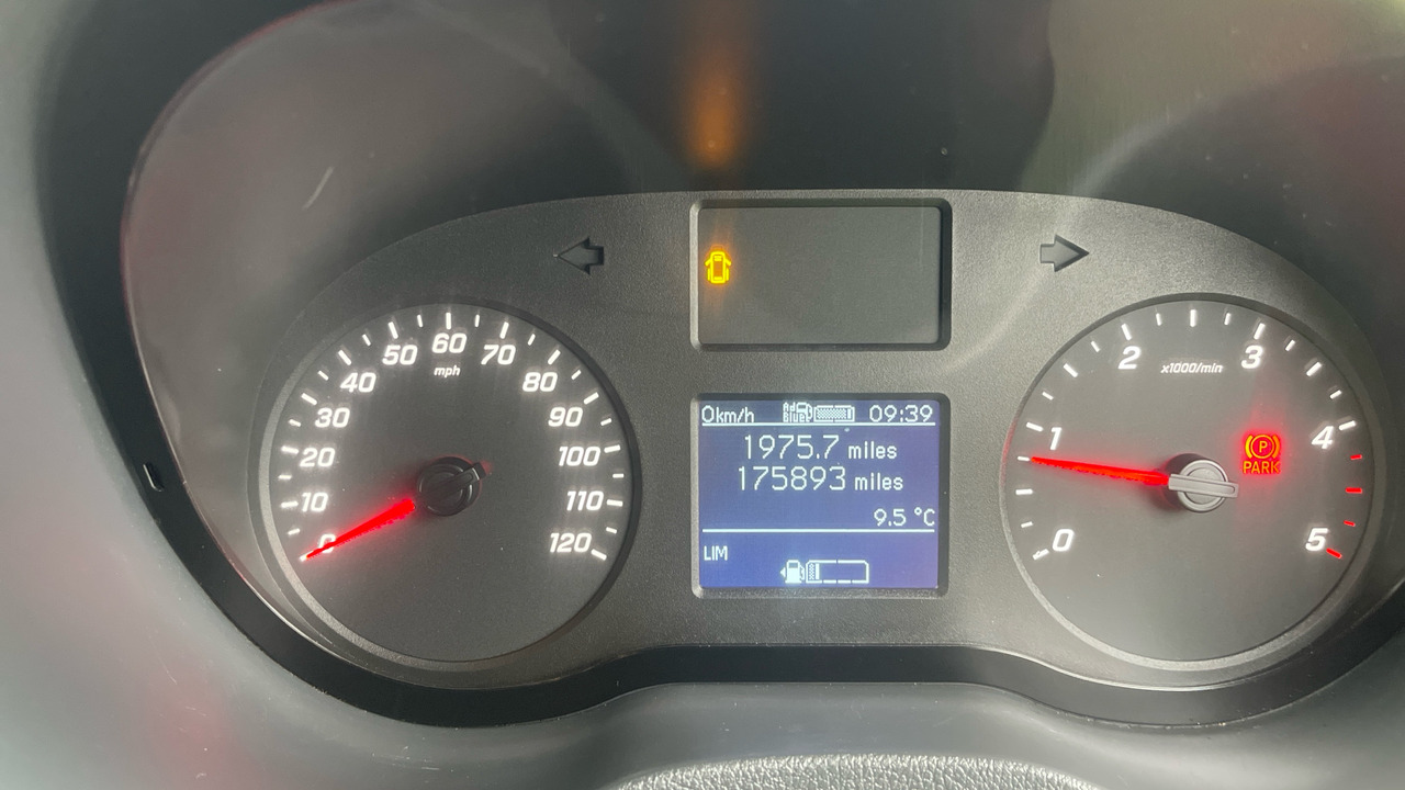 Товарно комбе MERCEDES-BENZ SPRINTER 314 CDI: слика 6