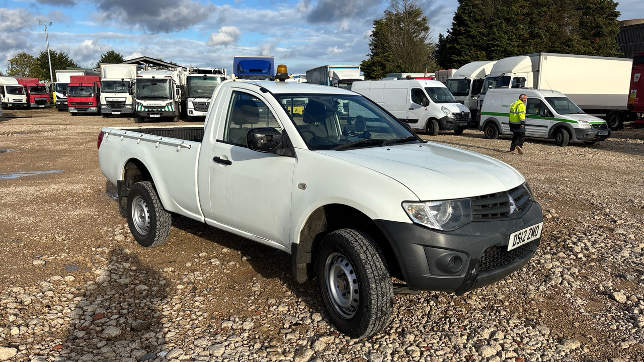 MITSUBISHI L200 - Пикап: слика 1 MITSUBISHI L200 - Пикап: слика 1