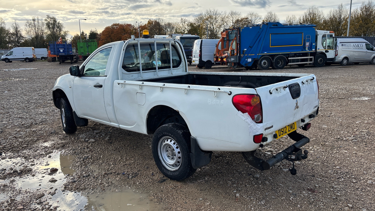 MITSUBISHI L200 - Пикап: слика 3 MITSUBISHI L200 - Пикап: слика 3