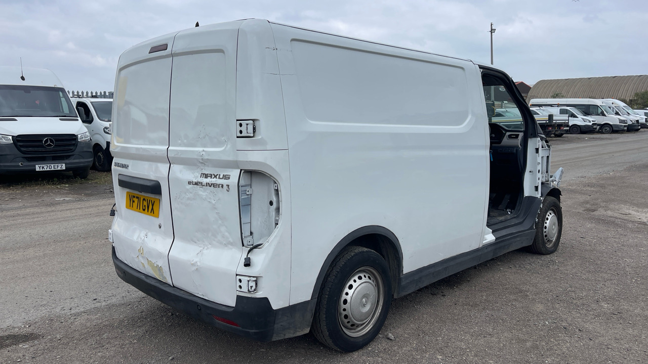 Maxus Deliver 3 90KW 35KWH - Мало комбе, Електрично комбе: слика 5 Maxus Deliver 3 90KW 35KWH - Мало комбе, Електрично комбе: слика 5