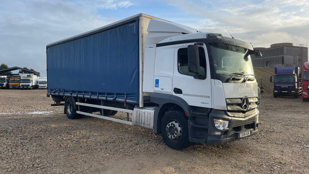 Mercedes-Benz Actros 1824 - Камион со церада: слика 1 Mercedes-Benz Actros 1824 - Камион со церада: слика 1