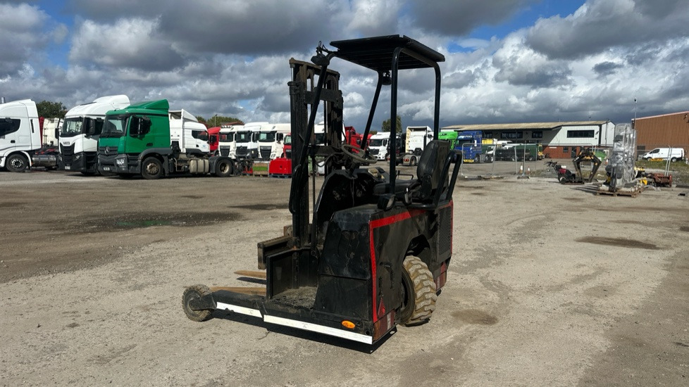 PALFINGER F3 151 - Мобилен вилушкар: слика 1 PALFINGER F3 151 - Мобилен вилушкар: слика 1