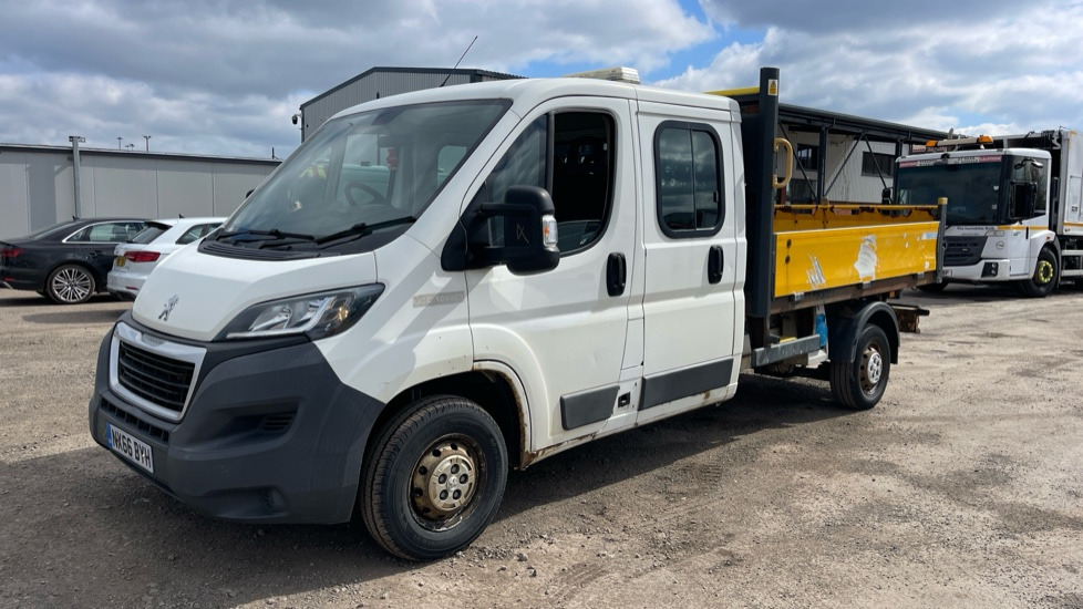 PEUGEOT BOXER 335 2.0 BLUEHDI 130PS - Комби кипер: слика 2 PEUGEOT BOXER 335 2.0 BLUEHDI 130PS - Комби кипер: слика 2