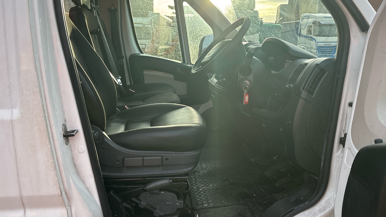 PEUGEOT BOXER 335 2.0 BLUEHDI 130PS PLUS - Комби кипер: слика 5 PEUGEOT BOXER 335 2.0 BLUEHDI 130PS PLUS - Комби кипер: слика 5