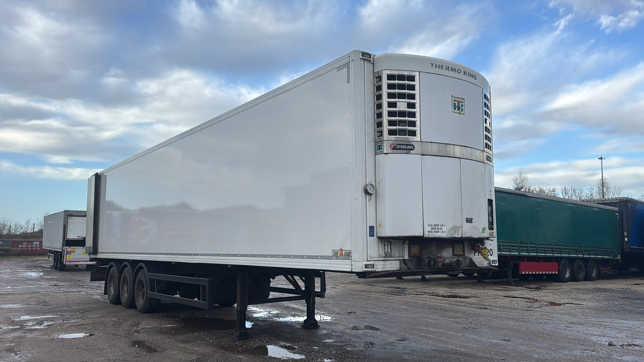 GRAY ADAMS FRIDGE BOX - Приколка: слика 1 GRAY ADAMS FRIDGE BOX - Приколка: слика 1