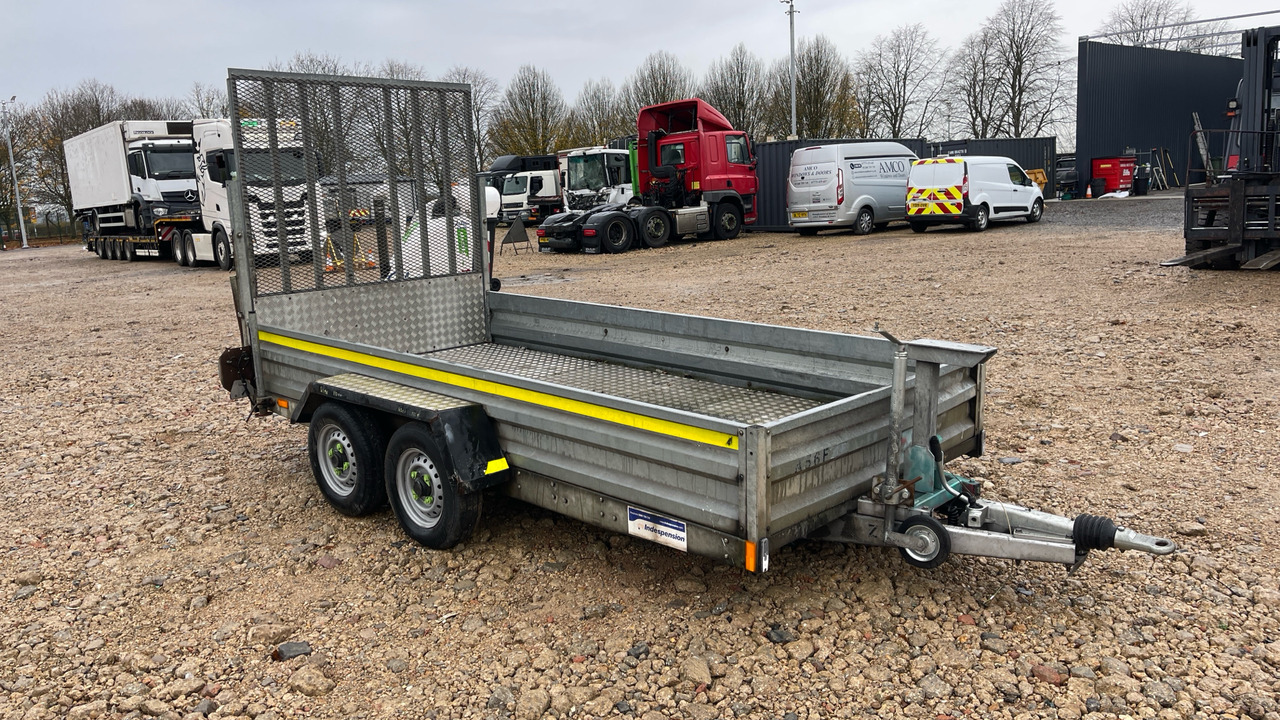 INDESPENSION V67Z - Приколка: слика 1 INDESPENSION V67Z - Приколка: слика 1