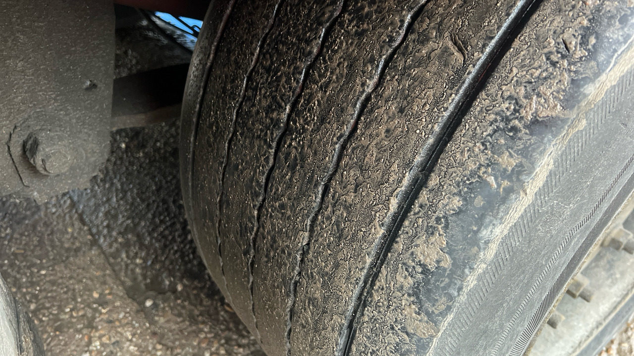 Приколка SCHMITZ CURTAINSIDE MEGA EUROLINER: слика 21