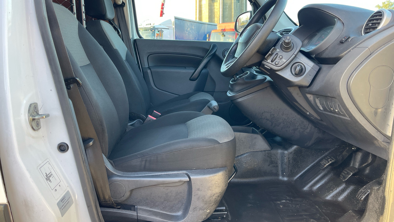 RENAULT KANGOO 1.5 DCI 95PS - Мало комбе: слика 5 RENAULT KANGOO 1.5 DCI 95PS - Мало комбе: слика 5
