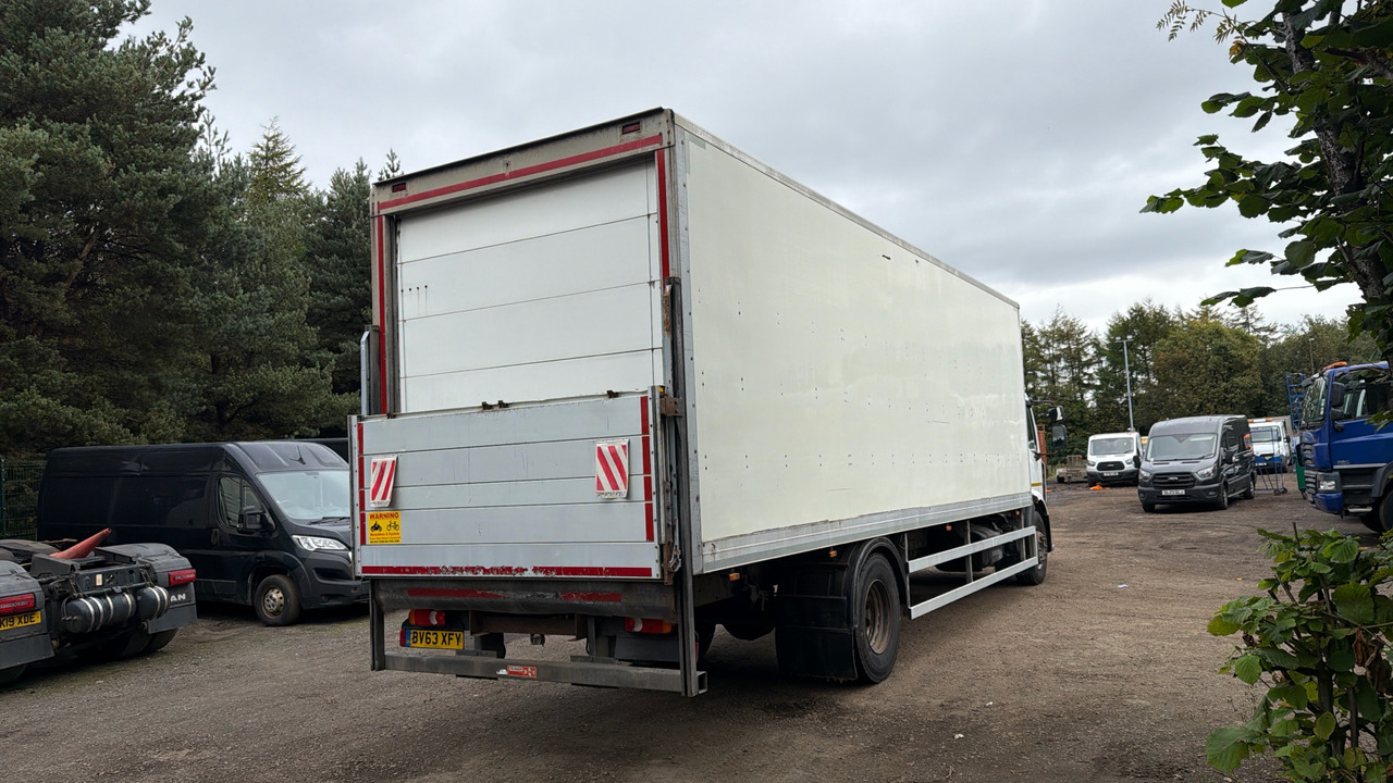 RENAULT MIDLUM 270 - Камион сандучар: слика 4 RENAULT MIDLUM 270 - Камион сандучар: слика 4