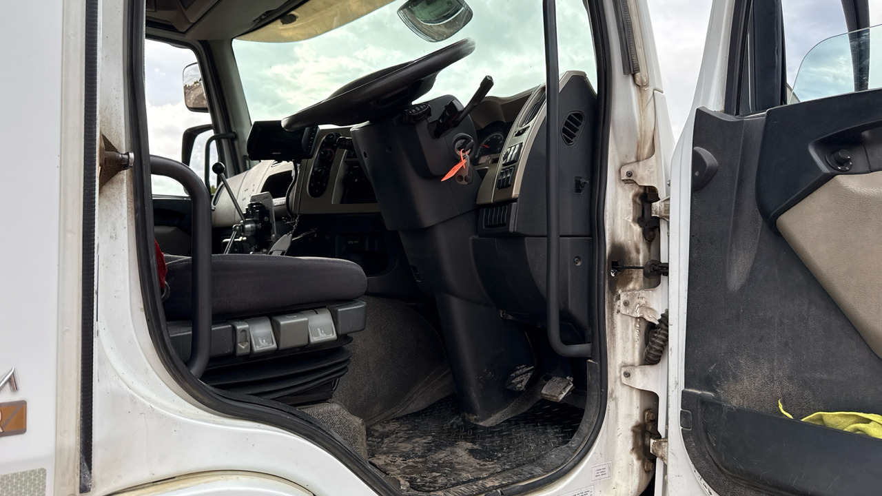 RENAULT PREMIUM 430 DXI - Камион миксер за бетон: слика 5 RENAULT PREMIUM 430 DXI - Камион миксер за бетон: слика 5