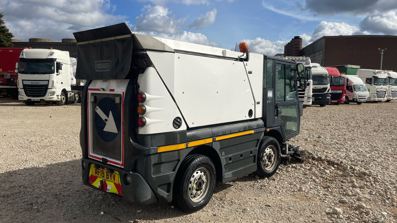 SCHMIDT COMPACT 200 - Возило за метење: слика 5 SCHMIDT COMPACT 200 - Возило за метење: слика 5