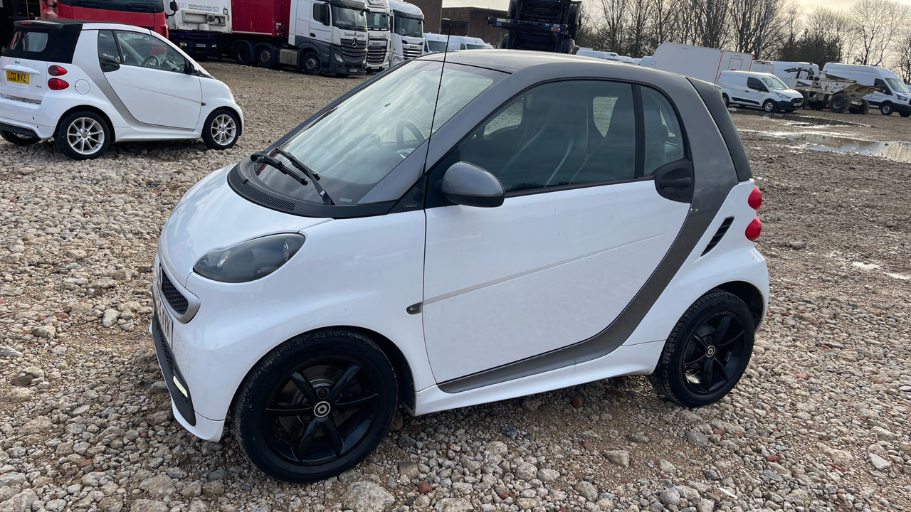 SMART FORTWO COUPE GRANDSTYLE - Хечбек: слика 2 SMART FORTWO COUPE GRANDSTYLE - Хечбек: слика 2