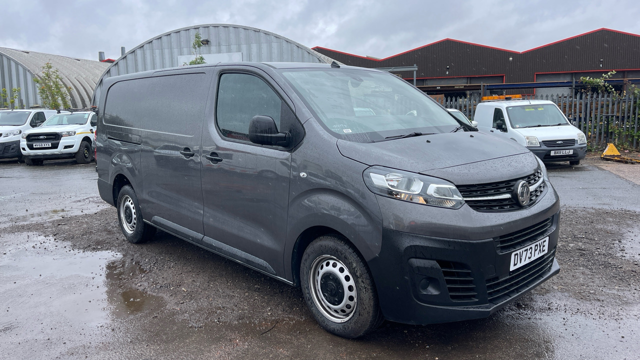 VAUXHALL VIVARO 3100 2.0D 145PS - Мало комбе: слика 1 VAUXHALL VIVARO 3100 2.0D 145PS - Мало комбе: слика 1