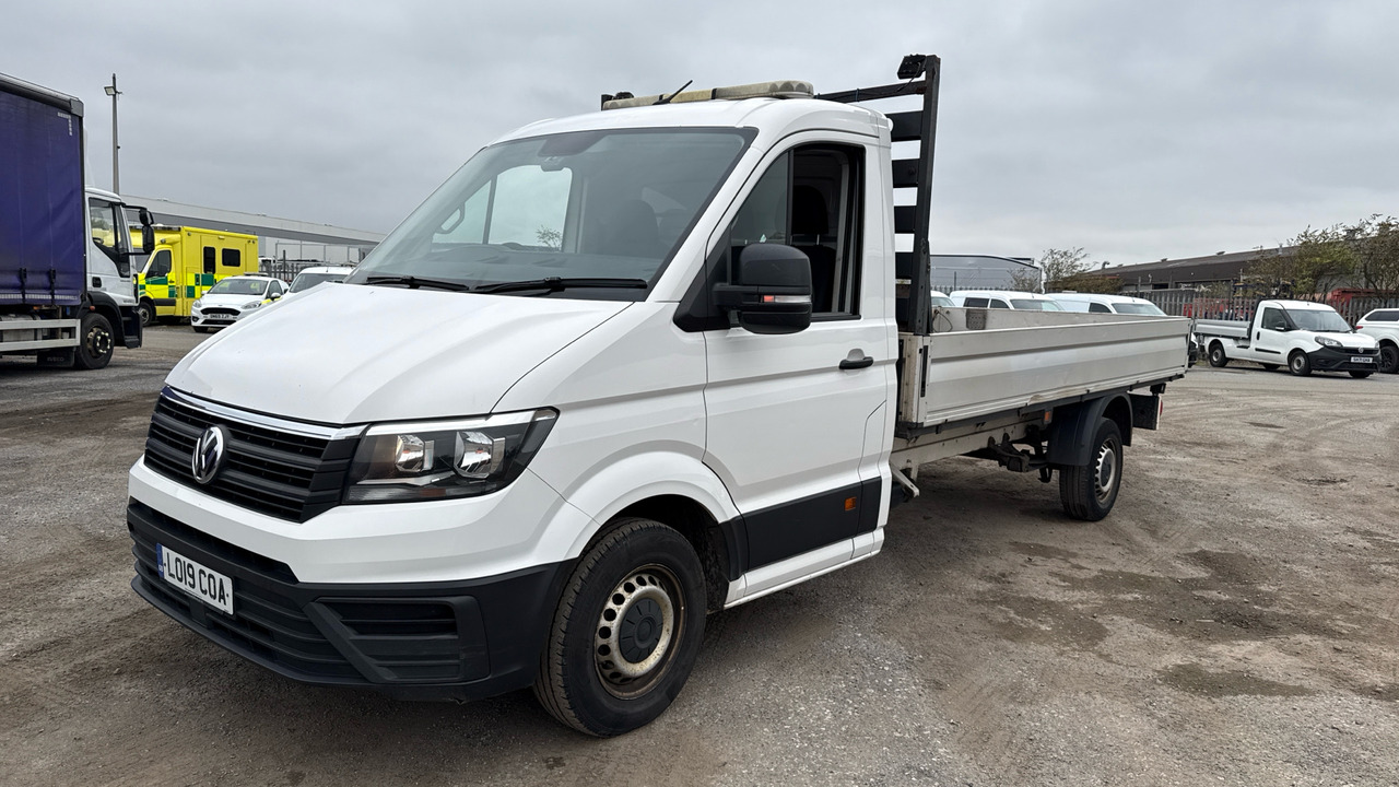 VOLKSWAGEN CRAFTER CR35 2.0 TDI 140PS - Комбе со отворен сандак: слика 2 VOLKSWAGEN CRAFTER CR35 2.0 TDI 140PS - Комбе со отворен сандак: слика 2