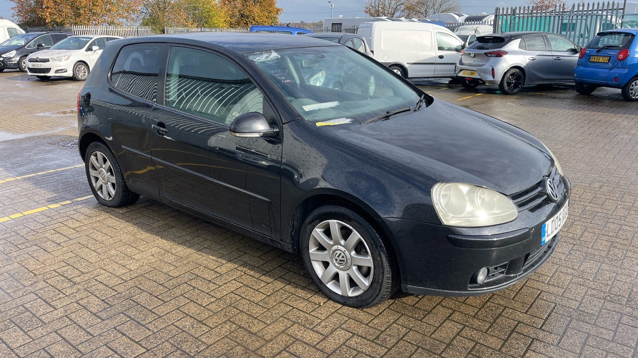 VOLKSWAGEN GOLF 2.0 GT FSI - Хечбек: слика 1 VOLKSWAGEN GOLF 2.0 GT FSI - Хечбек: слика 1