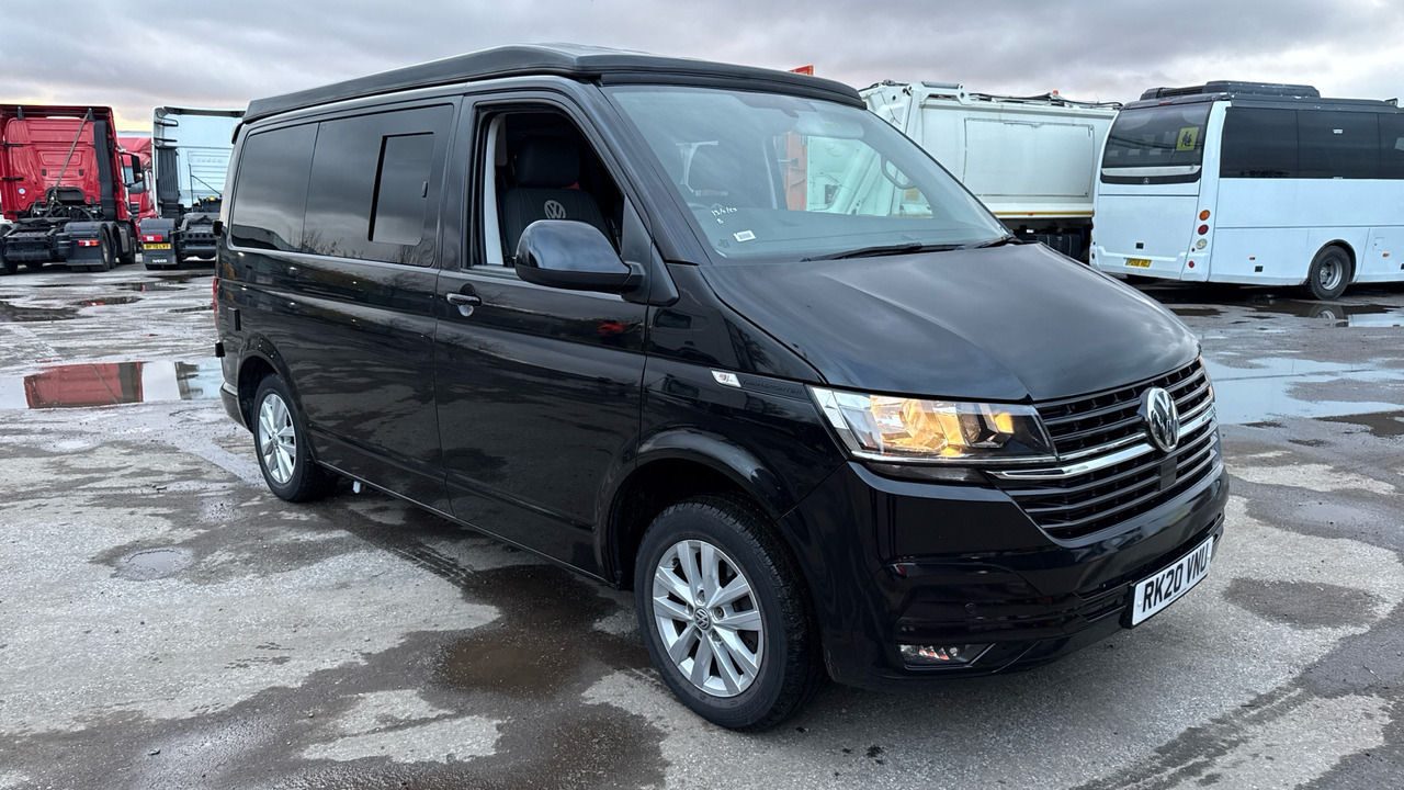 VOLKSWAGEN TRANSPORTER T28 2.0 TDI 110PS HIGHLINE CAMPER VAN - Кампер комбе: слика 1 VOLKSWAGEN TRANSPORTER T28 2.0 TDI 110PS HIGHLINE CAMPER VAN - Кампер комбе: слика 1