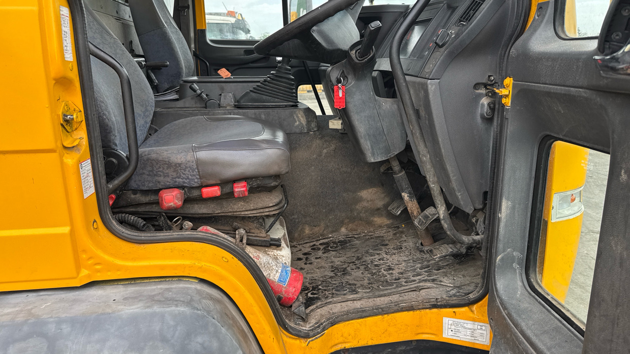 VOLVO FL - Вакуумски камион: слика 5 VOLVO FL - Вакуумски камион: слика 5