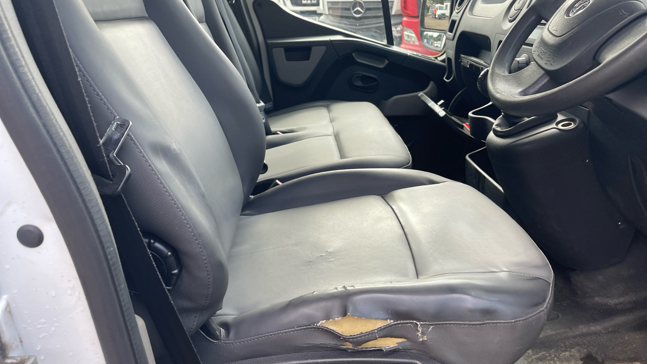 Vauxhall Movano 2.3 CDTI BiTurbo ecoFLEX H1 136ps - Комби кипер: слика 5 Vauxhall Movano 2.3 CDTI BiTurbo ecoFLEX H1 136ps - Комби кипер: слика 5